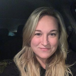 Meet your Posher, Christy